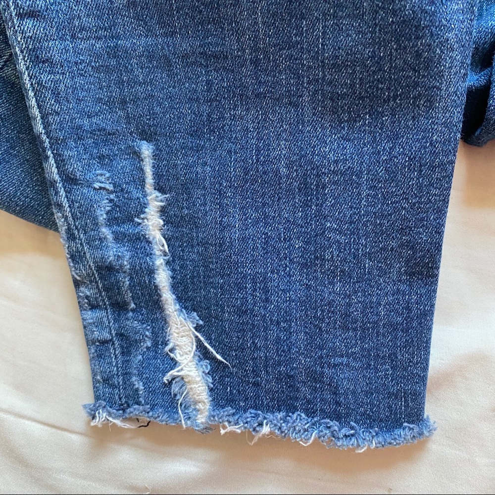 Zara Distressed Jeans - Picture 13 of 14